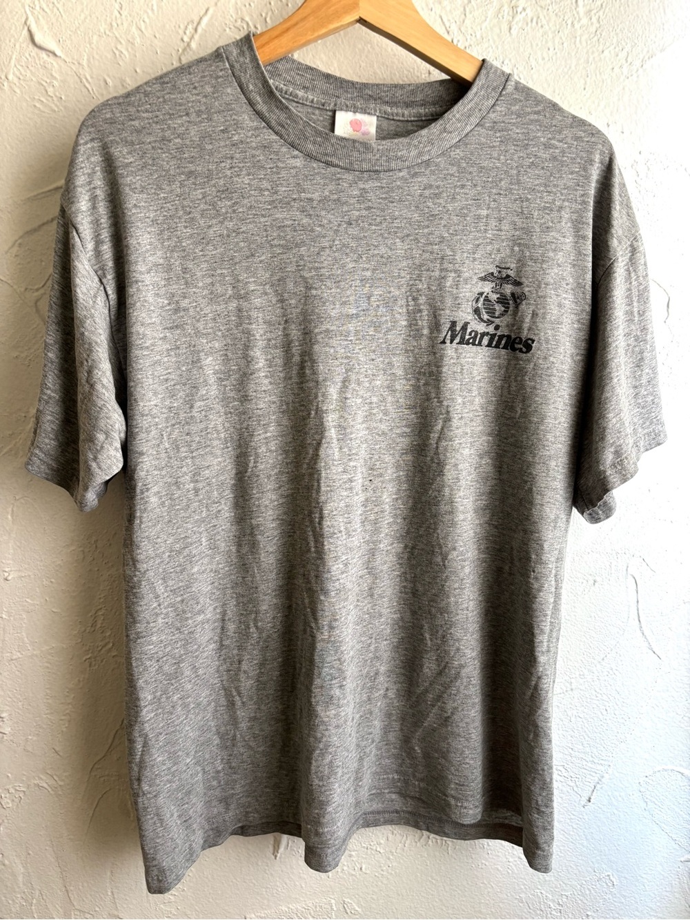 Vintage MARINES Fruit of the Loom T-Shirt Gray “Choose A Place Among The Few” - Picture 1 of 10